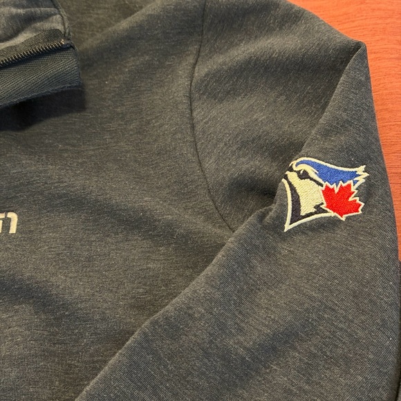 Travis Mathew Navy Cloud Quarter Zip size Large. - Picture 5 of 6